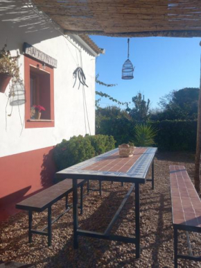 Casa Rural Camino de los molinos y su establo